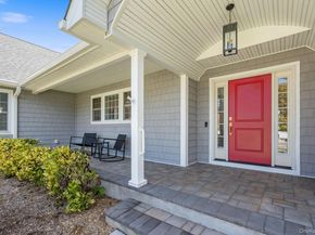 172 Broadway, Greenlawn NY 11740