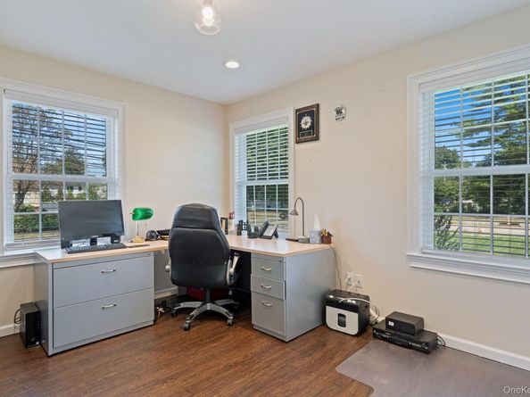 172 Broadway, Greenlawn NY 11740