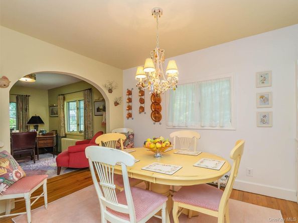 40 Oakland Drive, Port Washington NY 11050