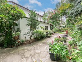 40 Oakland Drive, Port Washington NY 11050