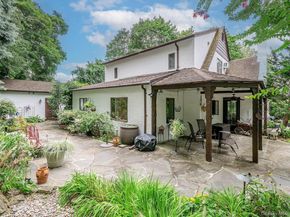 40 Oakland Drive, Port Washington NY 11050