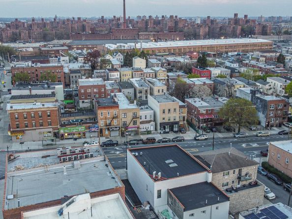 868 Morris Park Avenue, Bronx NY 10462