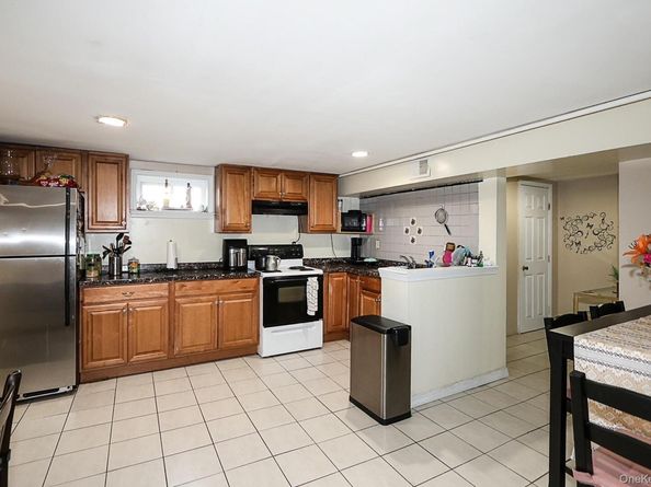 60 Voorhis Drive, Brentwood NY 11717