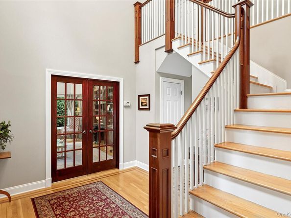 104 Harborview Drive, Northport NY 11768