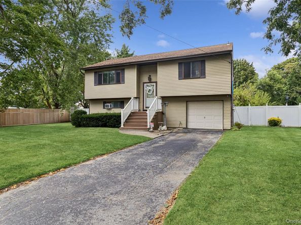 127 Floral Park Street, Islip Terrace NY 11752