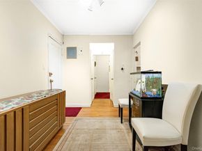 67-66 108th Street D43, Forest Hills NY 11375