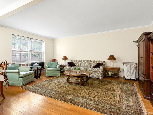 67-66 108th Street D43, Forest Hills NY 11375