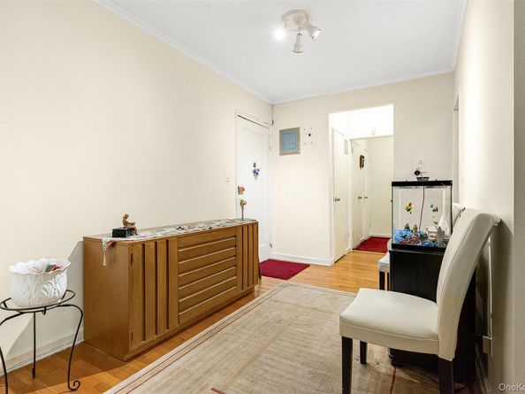 67-66 108th Street D43, Forest Hills NY 11375