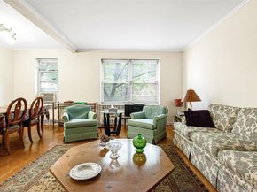 67-66 108th Street D43, Forest Hills NY 11375