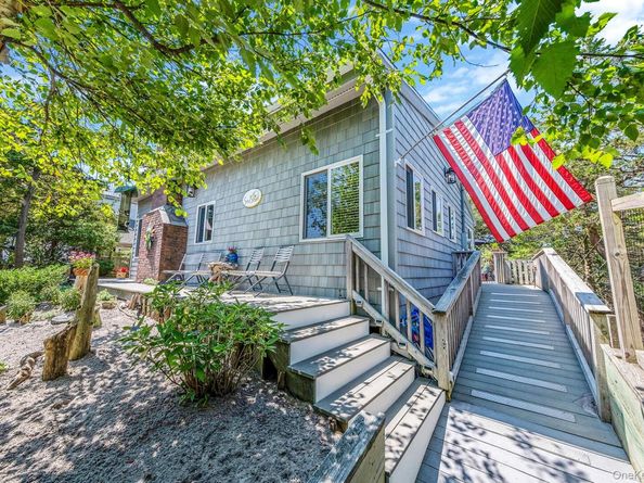 70 Bungalow Walk, Ocean Beach NY 11770