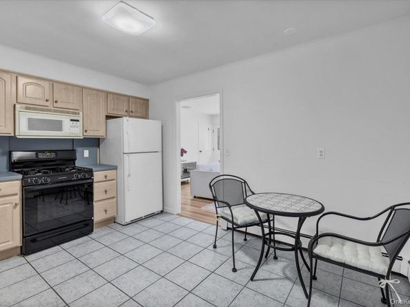 1295 Sigsbee Road, Mattituck NY 11952