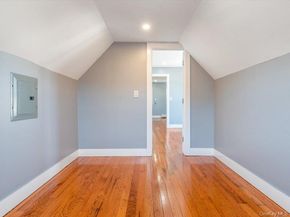 176-27 NW Sunbury Road, Jamaica NY 11434