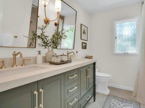 5 Butternut Court, Dix Hills NY 11746