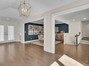 5 Butternut Court, Dix Hills NY 11746