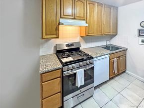 2809 Ditmars Boulevard, Astoria NY 11105