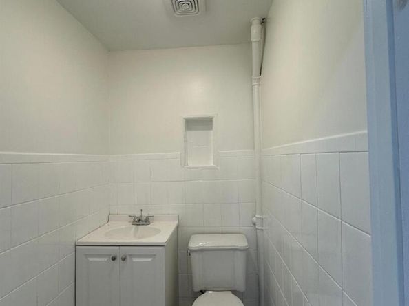 218-17 109th Avenue, Queens Village NY 11429
