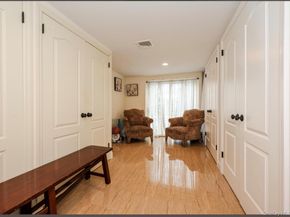 690 Park Lane, North Woodmere NY 11581