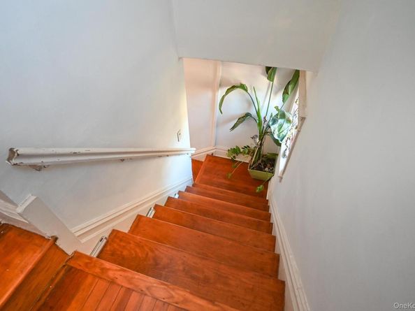 222 N Ocean Avenue, Freeport NY 11520