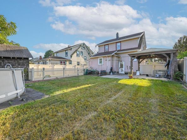 222 N Ocean Avenue, Freeport NY 11520