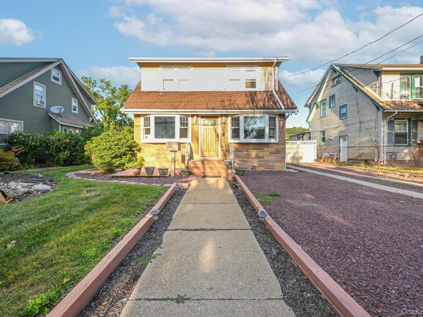 222 N Ocean Avenue, Freeport NY 11520