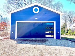 38 Railroad Avenue, East Hampton NY 11937