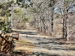 38 Railroad Avenue, East Hampton NY 11937