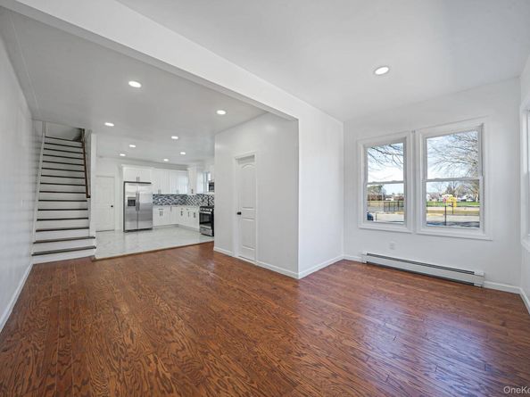 522 Southern Parkway, Uniondale NY 11553