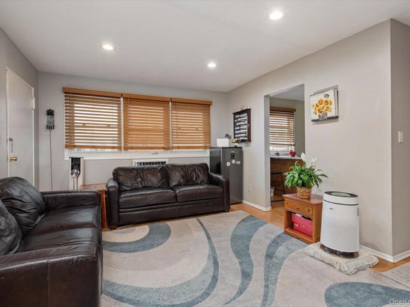 630 Fulton Street T6, Farmingdale NY 11735