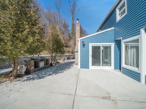 3 New Jersey Court, Dix Hills NY 11746