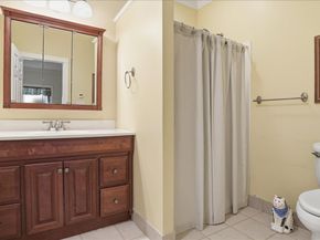 15A Brushy Neck Lane, Westhampton NY 11977