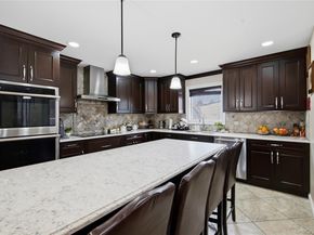 5 Wheeler Court, Deer Park NY 11729