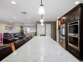5 Wheeler Court, Deer Park NY 11729