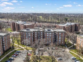 18-50 211th Street 6H, Bayside NY 11360