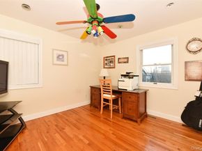 300 Pennsylvania Avenue, Mineola NY 11501