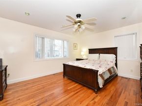 300 Pennsylvania Avenue, Mineola NY 11501