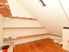 300 Pennsylvania Avenue, Mineola NY 11501