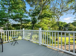 100 Manor Lane, Riverhead NY 11901