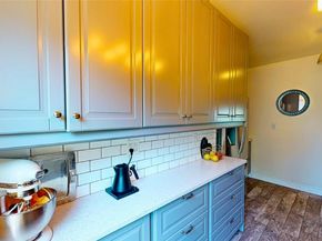 48-01 42nd Street 5D, Sunnyside NY 11104