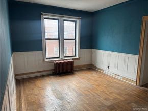 86-03 102 Street 2D, Richmond Hill NY 11418