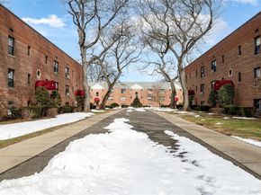 312 Richbell C4, Mamaroneck NY 10543