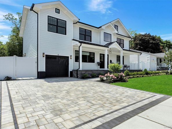 8 Allison Drive, Old Bethpage NY 11804