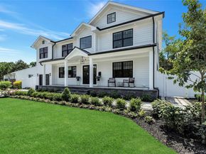 8 Allison Drive, Old Bethpage NY 11804