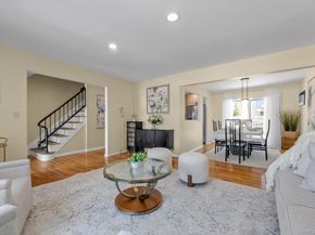 381 Robyn Place, East Meadow NY 11554