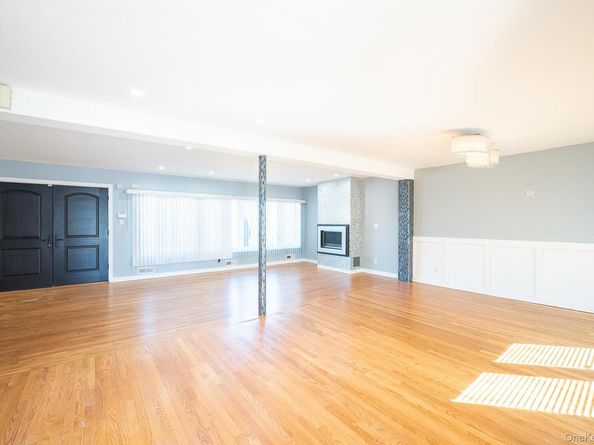 14962 Powells Cove Boulevard, Whitestone NY 11357