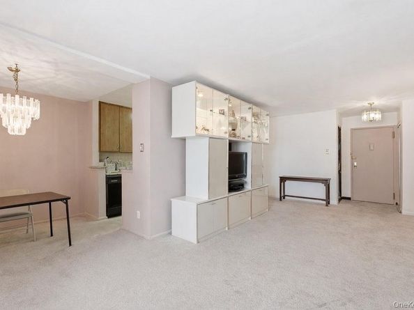 85-10 151st Avenue 1C, Howard Beach NY 11414