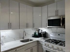 1250 North Avenue 106, New Rochelle NY 10804