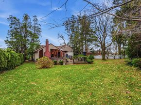 123 Robby Lane, Manhasset Hills NY 11040