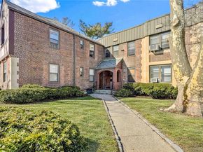 7707 Ditmars Boulevard 2, East Elmhurst NY 11370