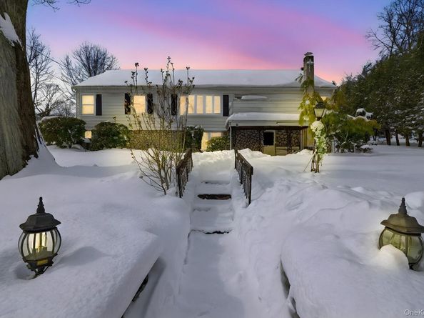 5 N Shenorock Drive, Yorktown Heights NY 10598