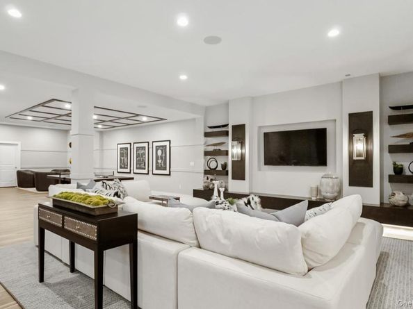 20 Fieldstone Knoll 57, Armonk NY 10504